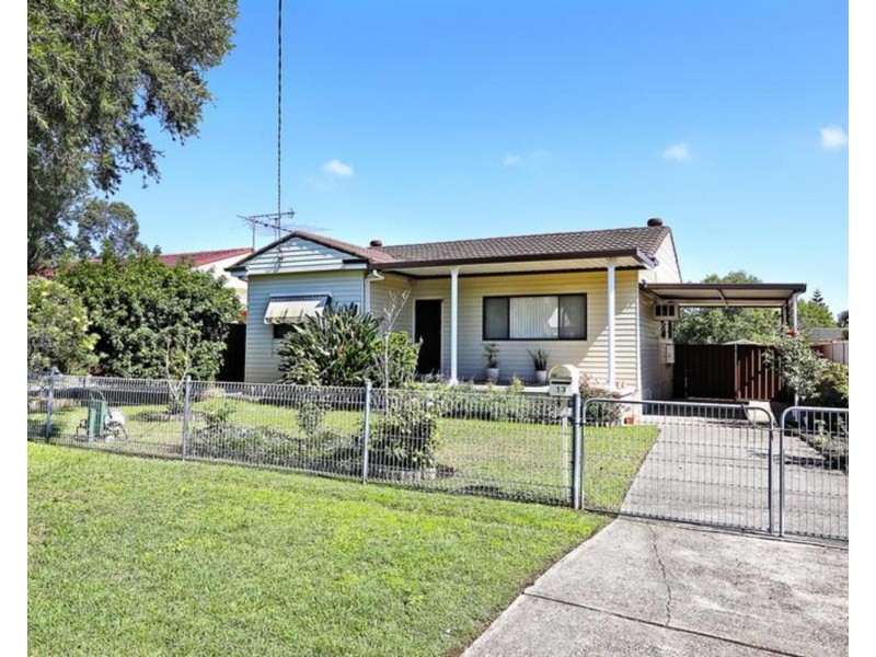 13 Tidswell Street, St Marys NSW 2760