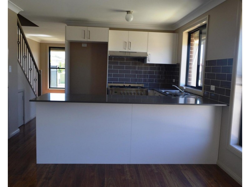 29 Taradale Drive, Ropes Crossing NSW 2760