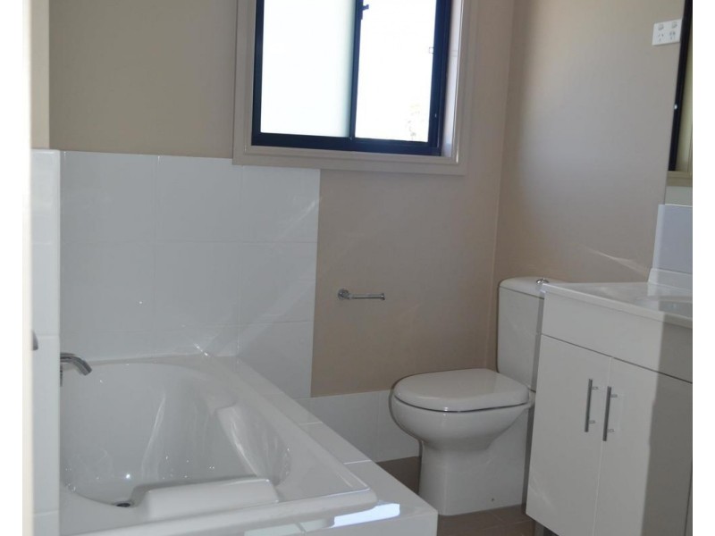 29 Taradale Drive, Ropes Crossing NSW 2760