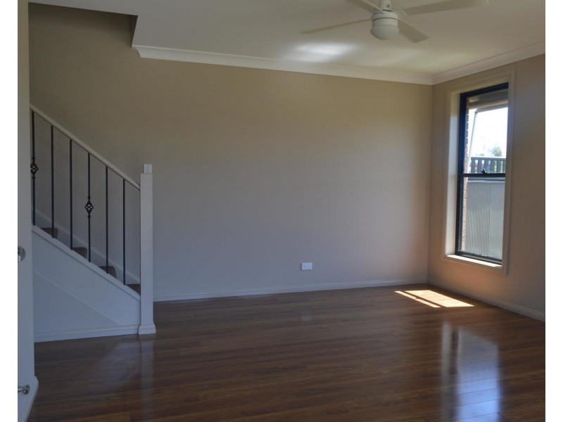 29 Taradale Drive, Ropes Crossing NSW 2760