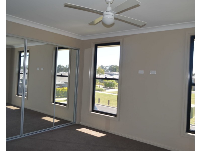 29 Taradale Drive, Ropes Crossing NSW 2760