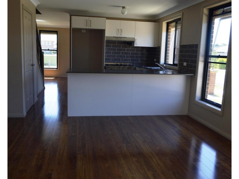 29 Taradale Drive, Ropes Crossing NSW 2760