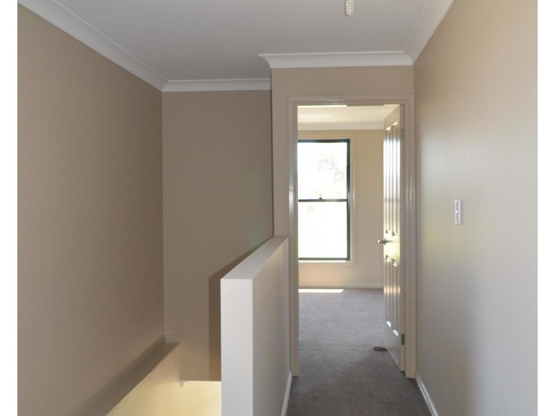 29 Taradale Drive, Ropes Crossing NSW 2760