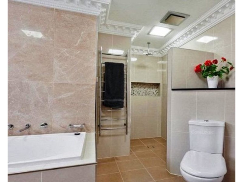 18 Strauss Road, St Clair NSW 2759