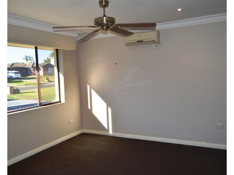 18 Strauss Road, St Clair NSW 2759