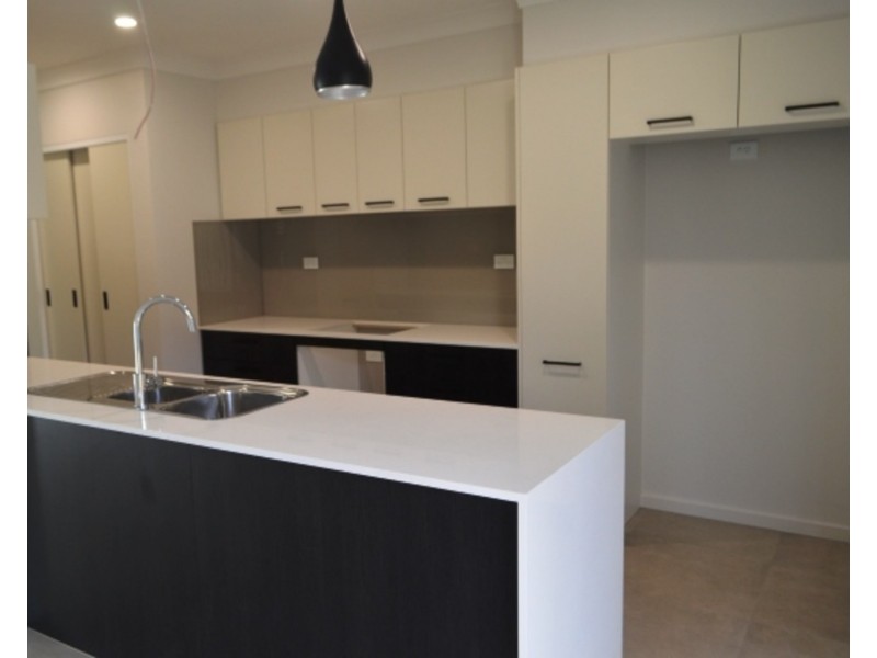 2/67 Sydney Street, St Marys NSW 2760