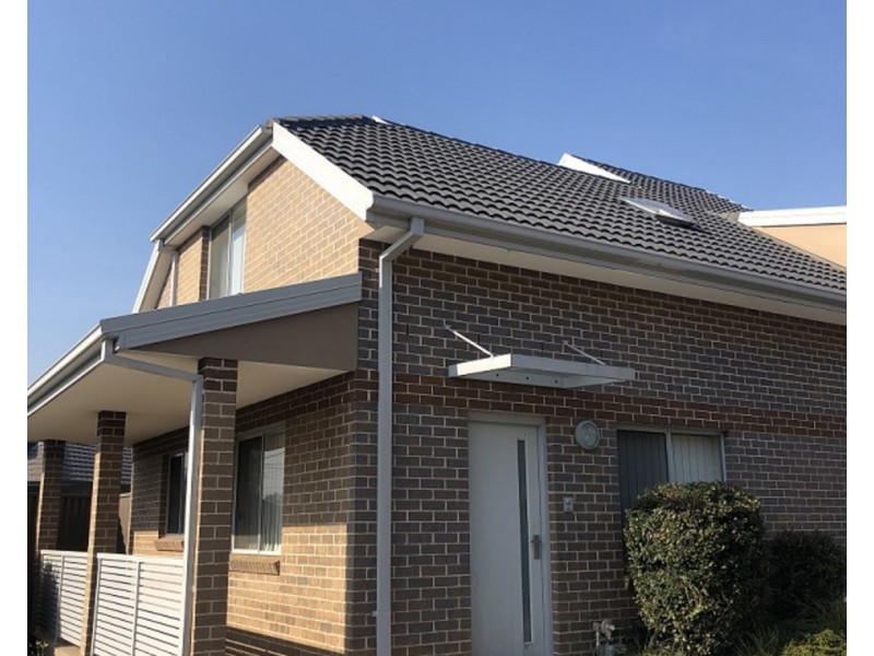 1/10-12 Canberra Street, Oxley Park NSW 2760