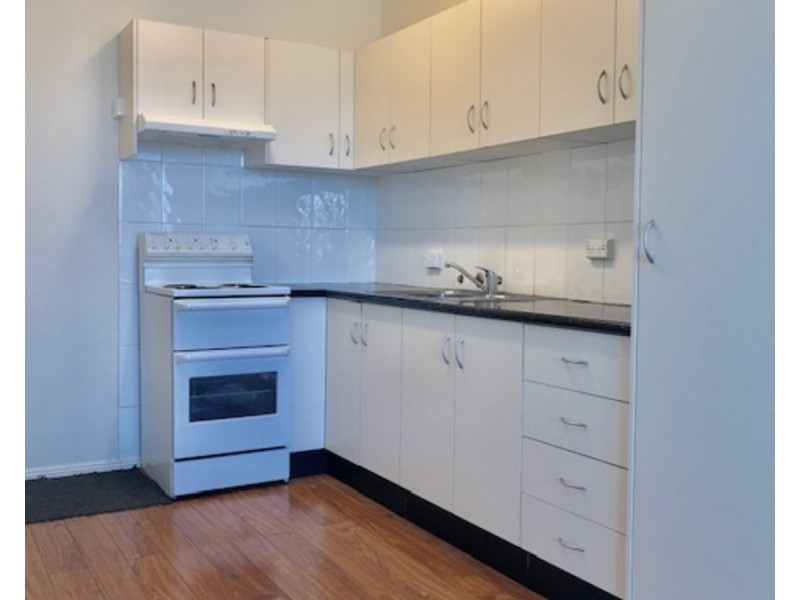 17/6-8 Station Street, Guildford NSW 2161