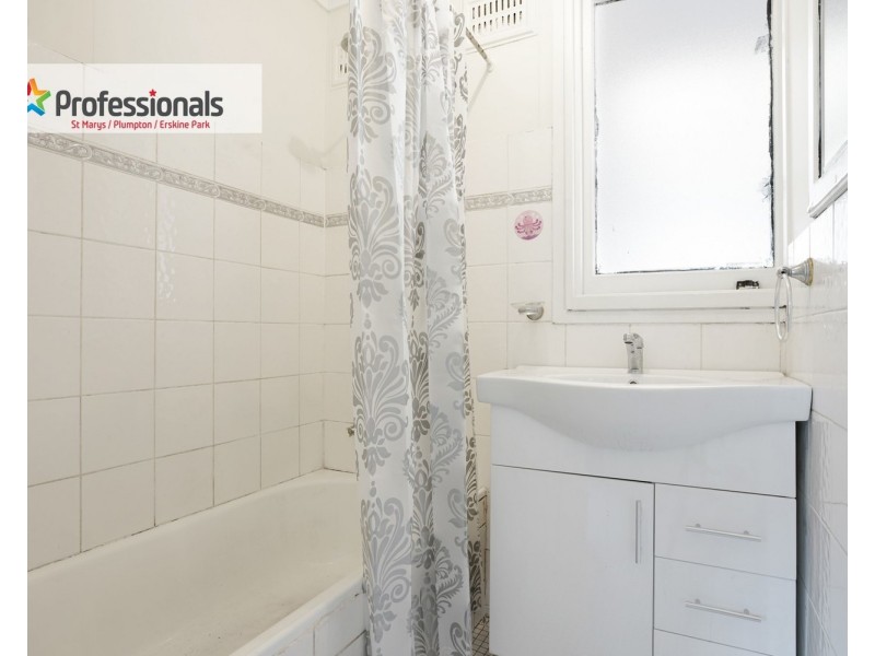 34 Captain Cook Drive, Willmot NSW 2770