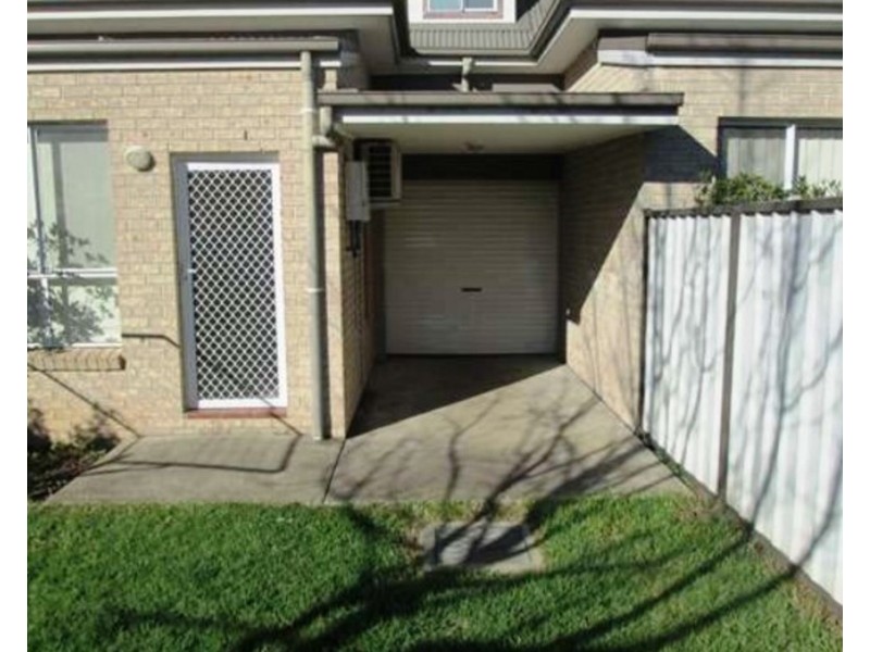 2/111-113 Glossop Street, St Marys NSW 2760