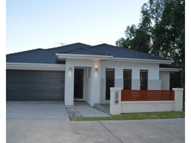 30 Susannah Drive, Ropes Crossing NSW 2760