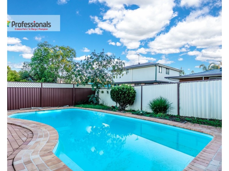 23 Corio Drive, St Clair NSW 2759