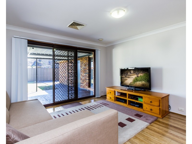 14 Tallwood Place, St Clair NSW 2759