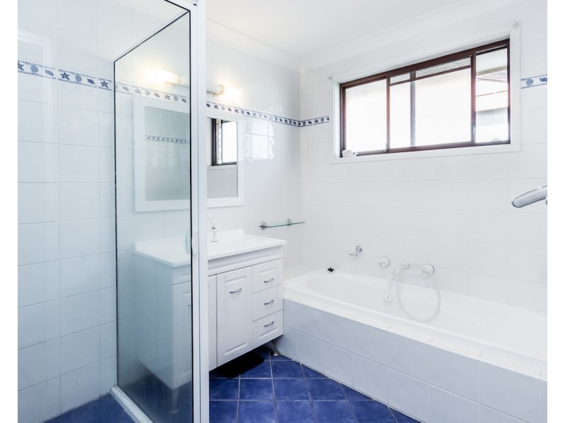 14 Tallwood Place, St Clair NSW 2759