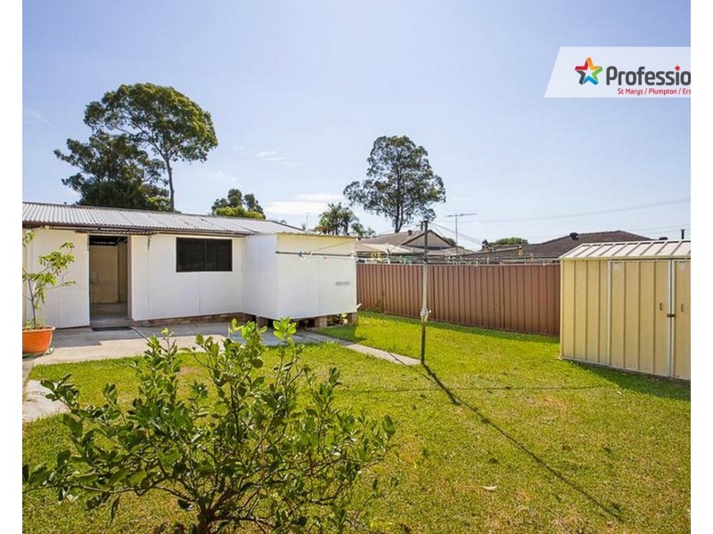 15 Nevada Avenue, Colyton NSW 2760