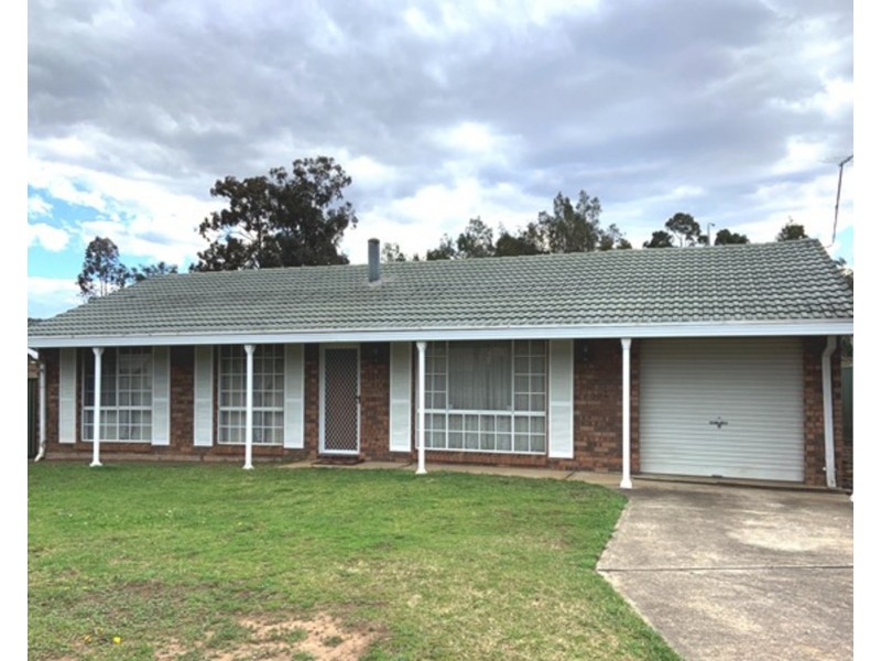 4 Miner Glen, Erskine Park NSW 2759
