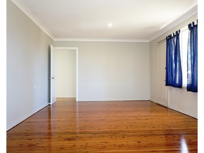 7 Nella Dan Avenue, Tregear NSW 2770