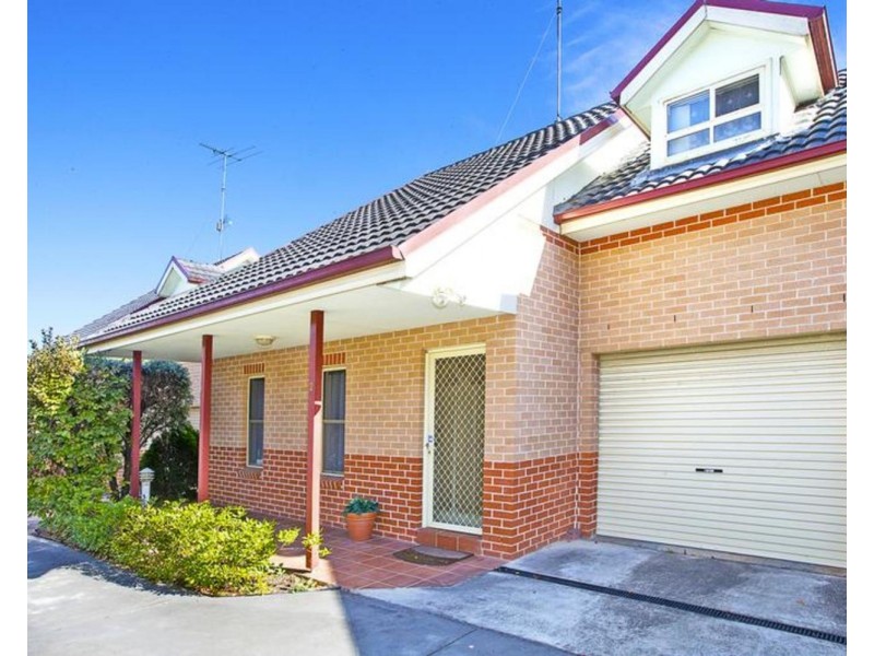 2/31 Saddington Street, St Marys NSW 2760