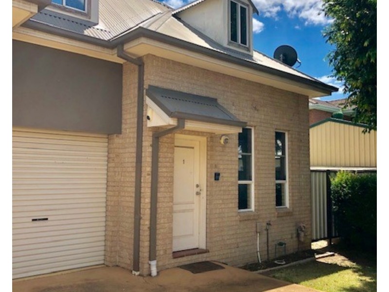 1/111 Glossop Street, St Marys NSW 2760