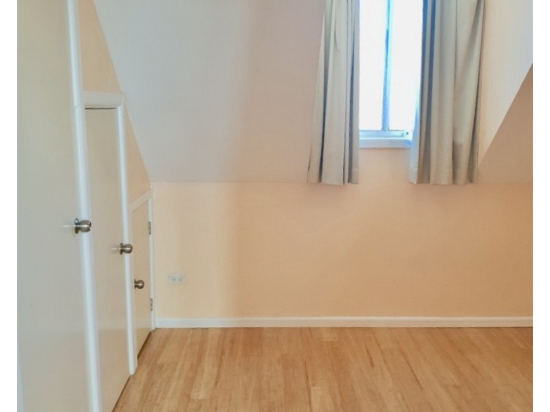 1/111 Glossop Street, St Marys NSW 2760