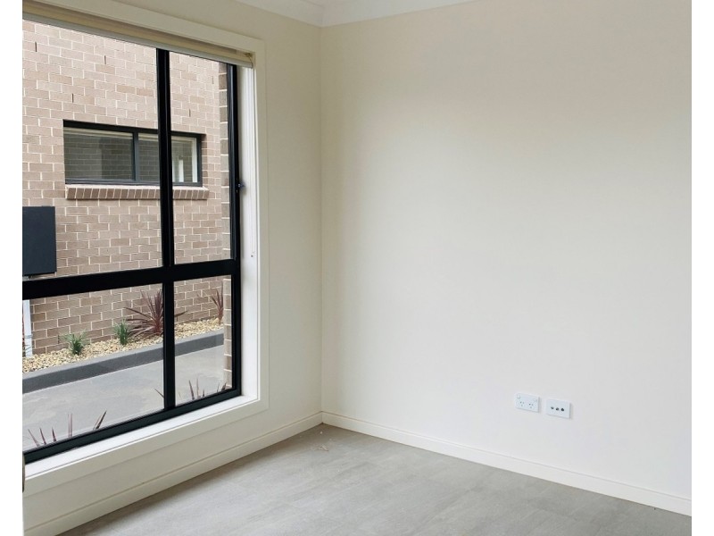 4/10 Sydney Street, St Marys NSW 2760