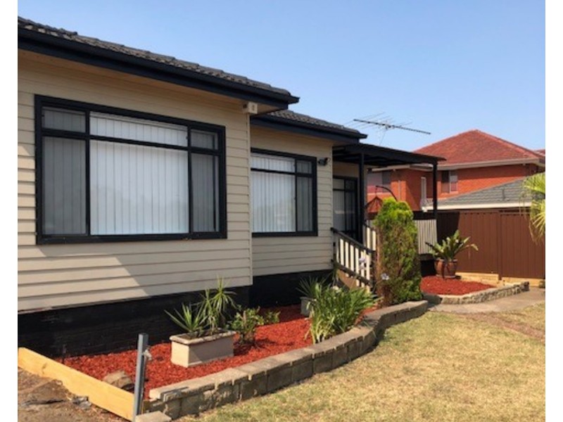 12 Cook Road, Oakhurst NSW 2761