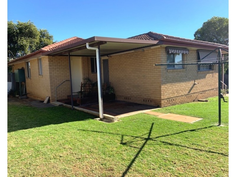 9 Munmora Place, Oxley Park NSW 2760