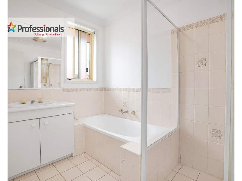 13 Cowan Place, Glenmore Park NSW 2745