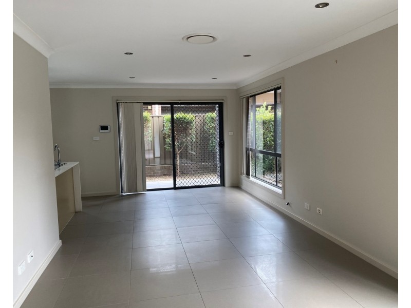 4/93 Adelaide Street, Oxley Park NSW 2760