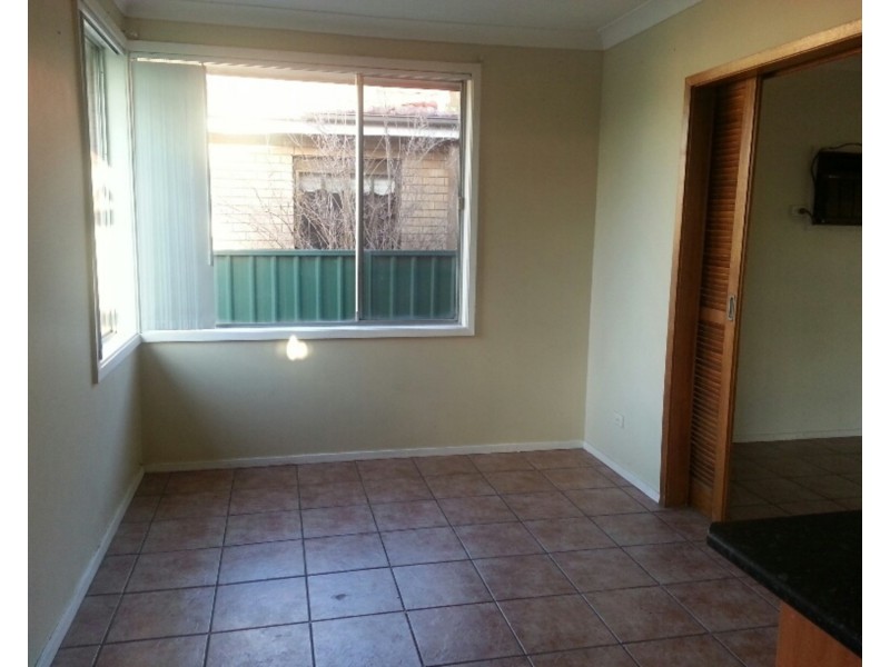 9 White Parade, St Marys NSW 2760