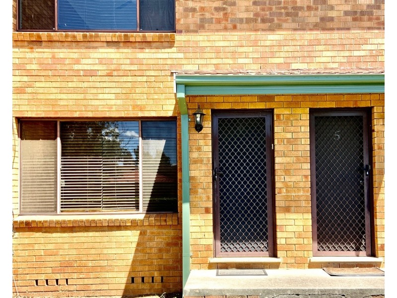 6/2-8 Kazanis Court, Werrington NSW 2747