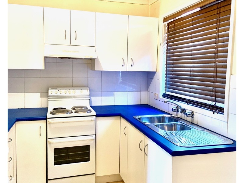 6/2-8 Kazanis Court, Werrington NSW 2747