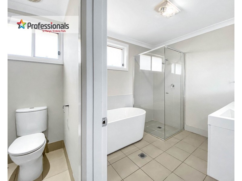 32 William Howell Drive, Glenmore Park NSW 2745