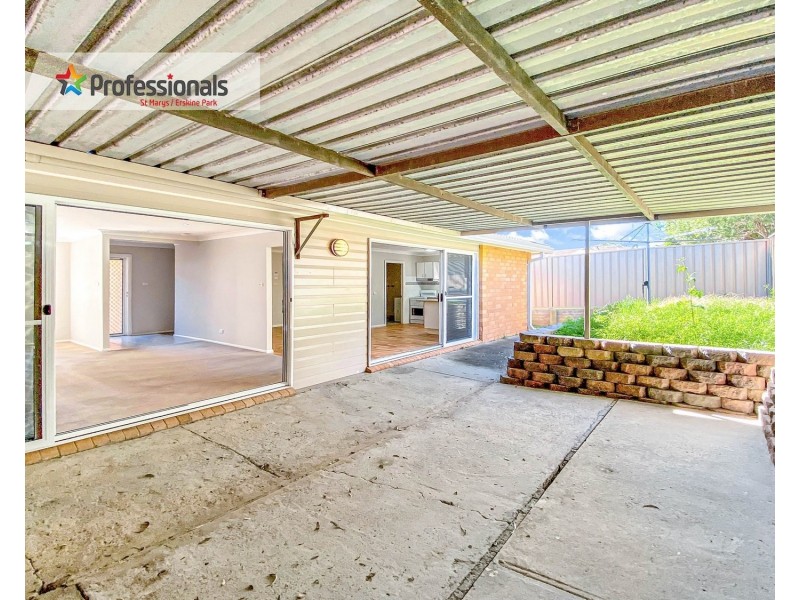 32 William Howell Drive, Glenmore Park NSW 2745
