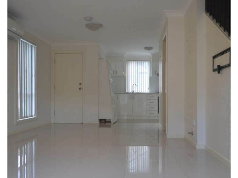 5/10 Brisbane Street, Oxley Park NSW 2760