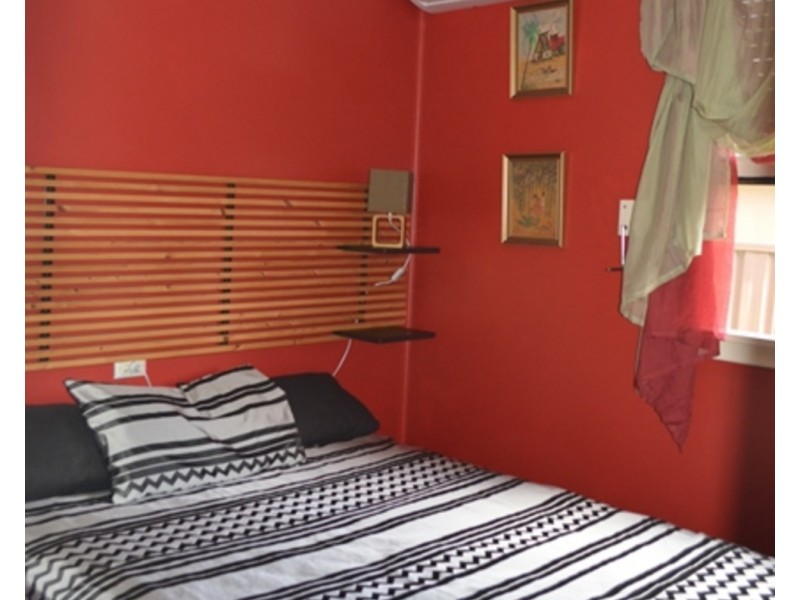 30 Palau Crescent, Lethbridge Park NSW 2770