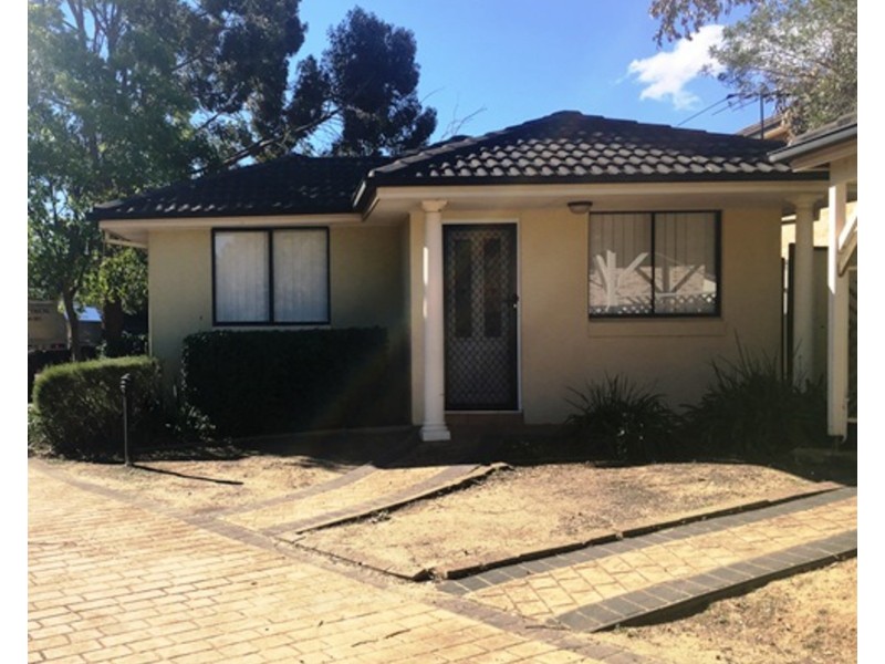 14/84 Adelaide Street, Oxley Park NSW 2760