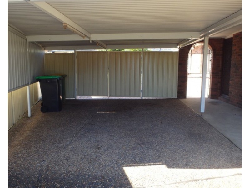 5 Pecan Close, St Clair NSW 2759