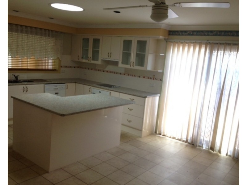 7 Wolf Close, St Clair NSW 2759