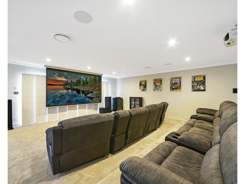 58 Twin Creeks Drive, Luddenham NSW 2745