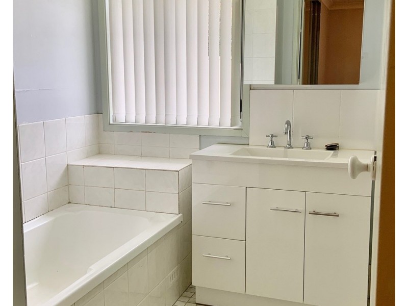 71 Weaver Street, Erskine Park NSW 2759