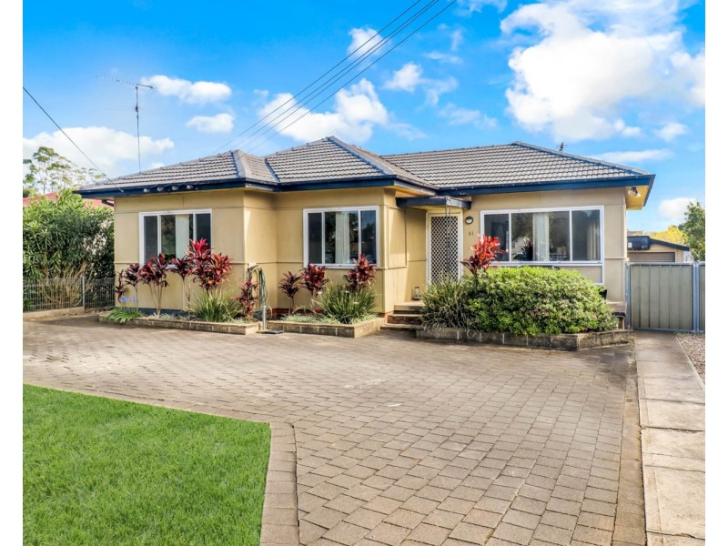 31 Debrincat Avenue, North St Marys NSW 2760