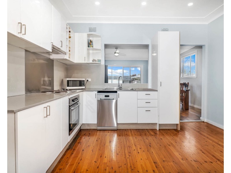 31 Debrincat Avenue, North St Marys NSW 2760