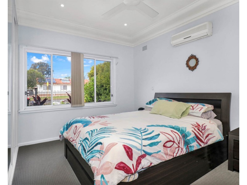 31 Debrincat Avenue, North St Marys NSW 2760