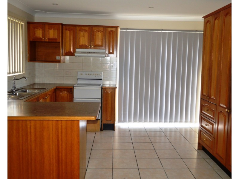 32 Findley Street, Bringelly NSW 2556