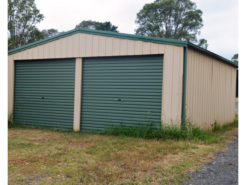 32 Findley Street, Bringelly NSW 2556