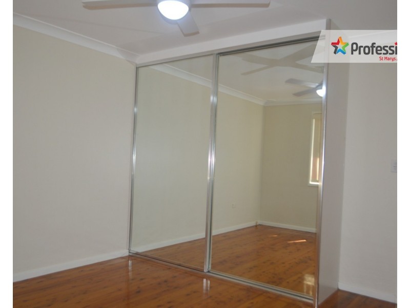 23 shaw Street, Cambridge Park NSW 2747