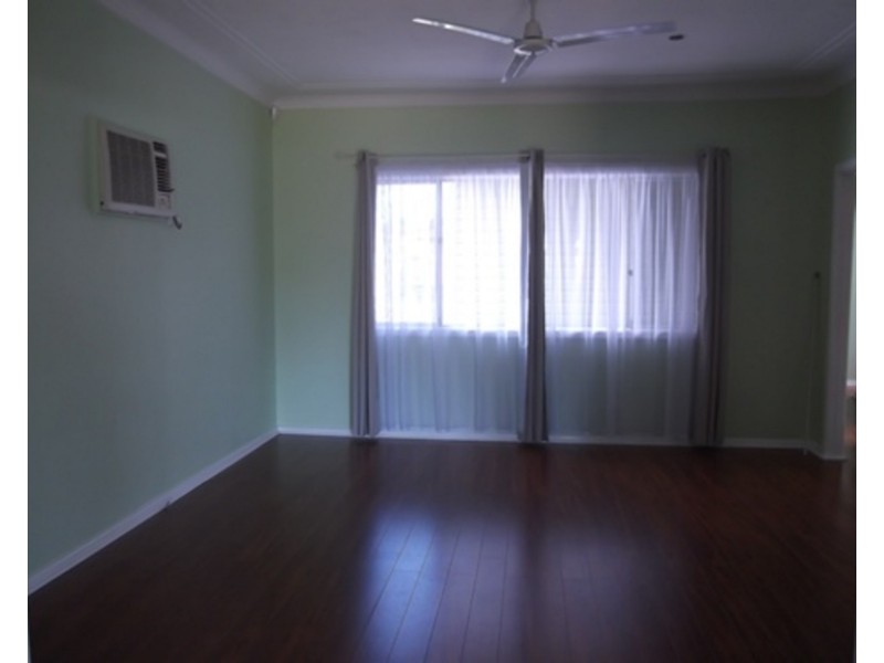 6 Parkin Road, Colyton NSW 2760