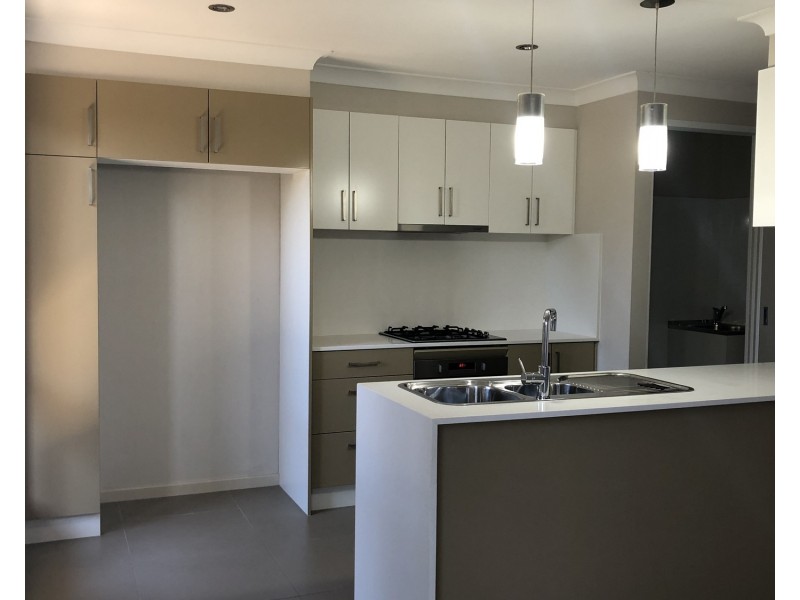 1/93 Adelaide Street, Oxley Park NSW 2760