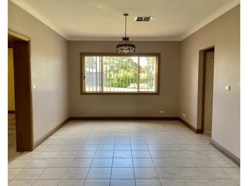 106 Kenilworth Crescent, Cranebrook NSW 2749